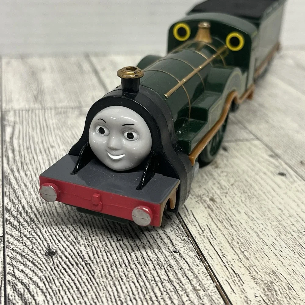Thomas & Friends TrackMaster Motorized Emily Engine w/ Tender 2004 Tomy WORKING!